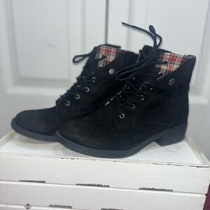 Black Lace-Up Ankle Boots